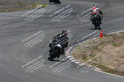 media/Apr-20-2025-AHRMA (Sun) [[393a79c373]]/Race/Group 4/Turn 4b/